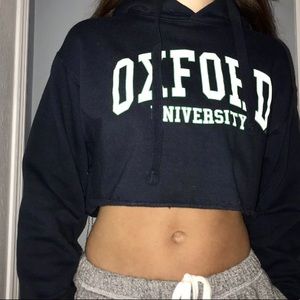 Cropped hoodie